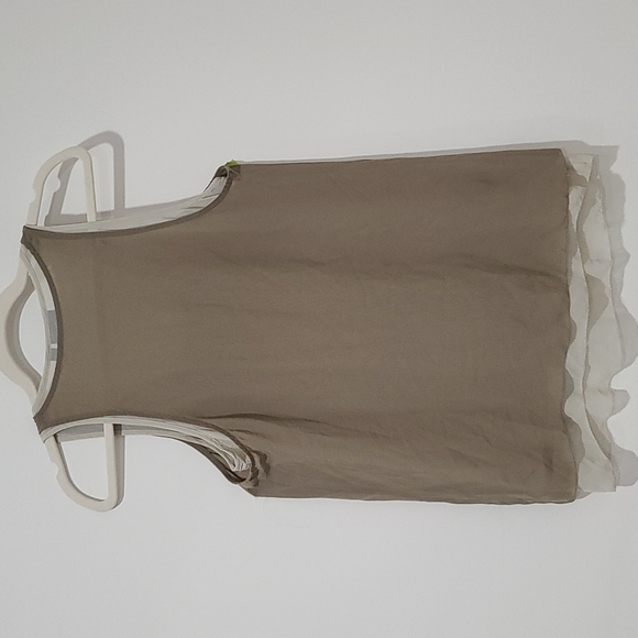 Beige and tan sleeveless top - Picture 3 of 5